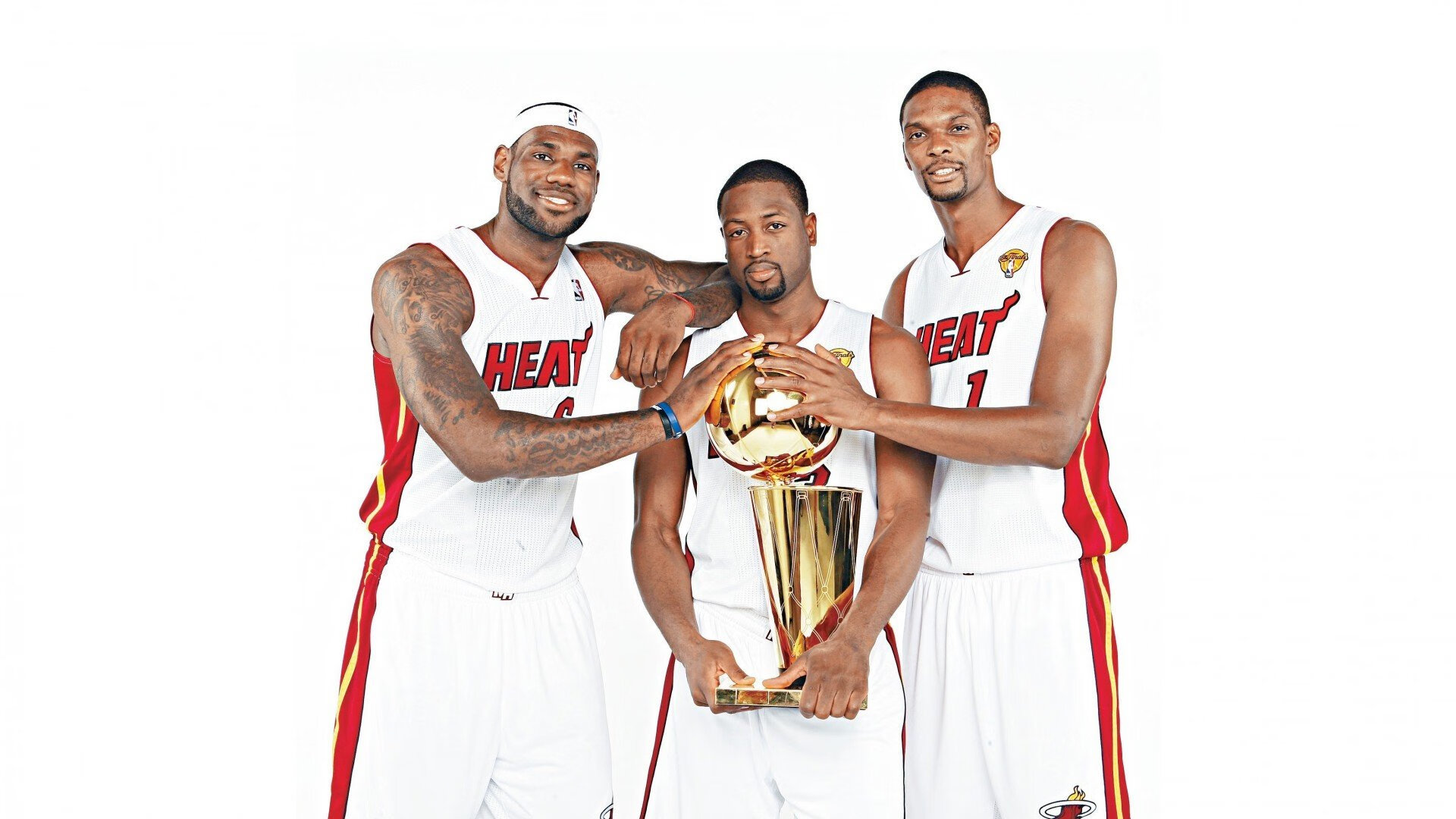 NBA全明星赛星光熠熠，东部逆转西部夺魁